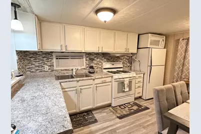 2315 Hickory Lane, Sycamore, IL 60178 - Photo 5