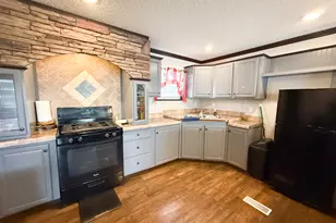 54 Bernina Ct, Lynwood, IL 60411 - Photo 7