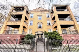 3607 W Leland Ave, Chicago, IL 60625 - Photo 1