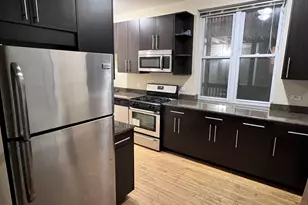 3607 W Leland Ave, Chicago, IL 60625 - Photo 3