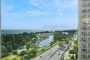 3600 N Lake Shore Dr, Chicago, IL 60613 - Photo 15