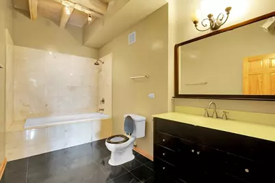 809 E 40th Street #4-4, Chicago, IL 60653 - Photo 17