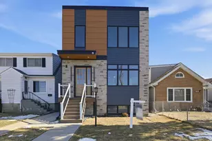 4449 N Sayre Ave N, Harwood Heights, IL 60706 - Photo 1