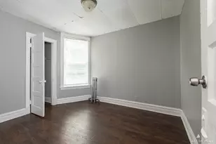 1229 E 71st St, Chicago, IL 60619 - Photo 11