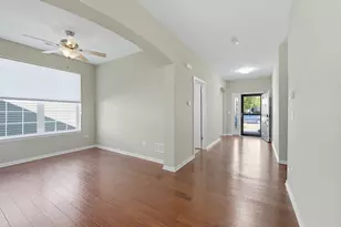 2615 Cranbrook St, Naperville, IL 60564 - Photo 5