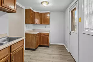 209 N Maple St, Grant Park, IL 60940 - Photo 11