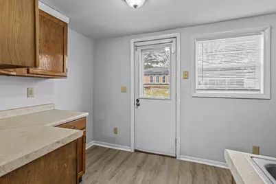 209 N Maple Street, Grant Park, IL 60940 - Photo 11