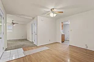 209 N Maple St, Grant Park, IL 60940 - Photo 7