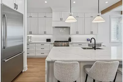 2708 N Albany Avenue, Chicago, IL 60647 - Photo 7