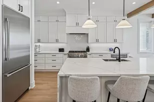 2708 N Albany Ave, Chicago, IL 60647 - Photo 7