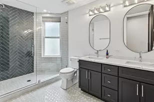 2708 N Albany Ave, Chicago, IL 60647 - Photo 17