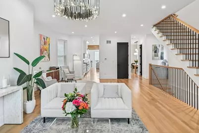 2708 N Albany Avenue, Chicago, IL 60647 - Photo 11