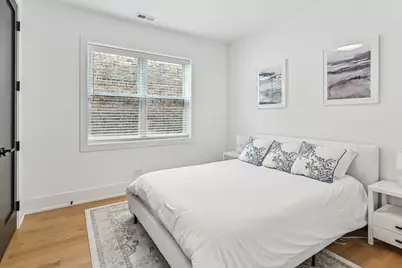 2708 N Albany Avenue, Chicago, IL 60647 - Photo 19