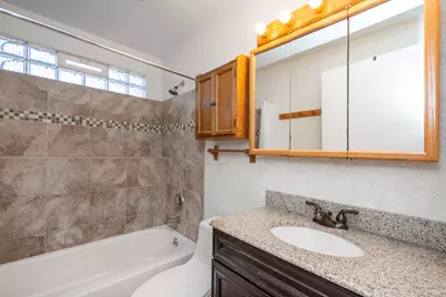 424 Woodland Avenue, Wauconda, IL 60084 - Photo 21