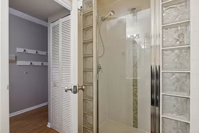 5616 N Kenmore Avenue #4E, Chicago, IL 60660 - Photo 11