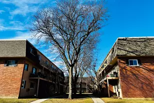 2408 Algonquin Rd, Rolling Meadows, IL 60008 - Photo 21