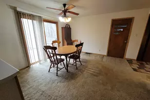 408 E 4th St, Spring Valley, IL 61362 - Photo 3