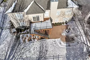 226 Glenbrook Ct, Gilberts, IL 60136 - Photo 39