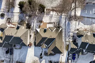 226 Glenbrook Ct, Gilberts, IL 60136 - Photo 37