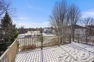 226 Glenbrook Ct, Gilberts, IL 60136 - Photo 3