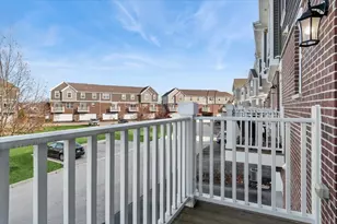 2942 Madison Dr, Naperville, IL 60564 - Photo 11