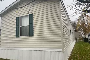 3503 Elaine Ave, Park City, IL 60085 - Photo 3