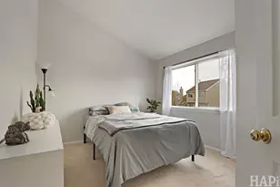 49 W Dahlia Ln, Round Lake Beach, IL 60073 - Photo 17