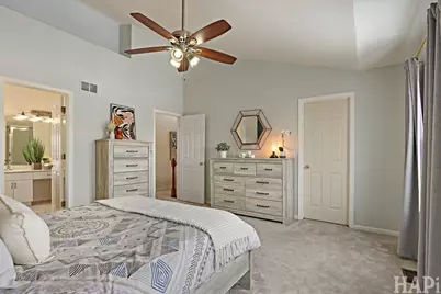 49 W Dahlia Lane, Round Lake Beach, IL 60073 - Photo 13