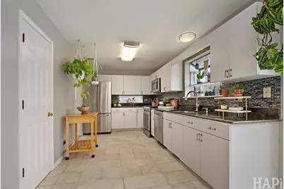 49 W Dahlia Lane, Round Lake Beach, IL 60073 - Photo 9