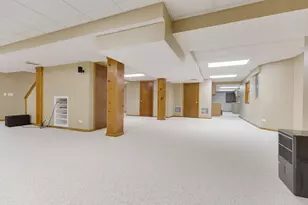 5260 Sawhorse Dr, Hoffman Estates, IL 60192 - Photo 29