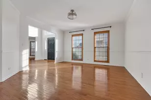 5260 Sawhorse Dr, Hoffman Estates, IL 60192 - Photo 5