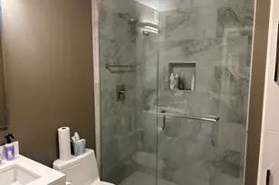 50 E Bellevue Pl, Chicago, IL 60611 - Photo 15