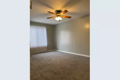 901 Van Buren Court, Vernon Hills, IL 60061 - Photo 7