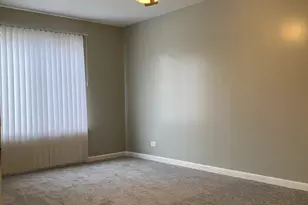 901 Van Buren Ct, Vernon Hills, IL 60061 - Photo 7