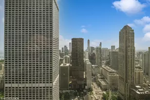 175 E Delaware Pl, Chicago, IL 60611 - Photo 5