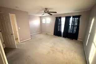 49 Waterbury Cir, Oswego, IL 60543 - Photo 9