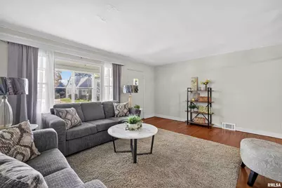 3117 25th Avenue, Rock Island, IL 61201 - Photo 1