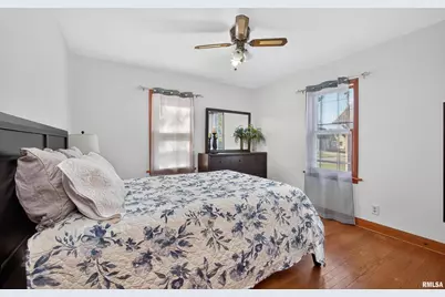 3117 25th Avenue, Rock Island, IL 61201 - Photo 13