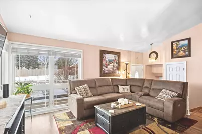 2309 Greenbriar Lane, Lindenhurst, IL 60046 - Photo 3