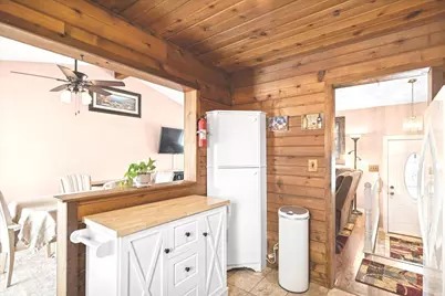 2309 Greenbriar Lane, Lindenhurst, IL 60046 - Photo 7