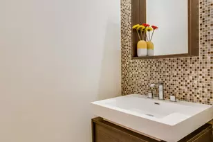 1841 S Calumet Ave, Chicago, IL 60616 - Photo 11