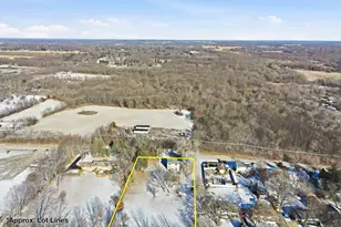 1001 W Broadway St, McHenry, IL 60051 - Photo 11