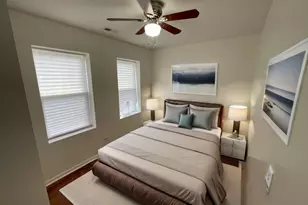 1320 W 57th Street W, Chicago, IL 60636 - Photo 9