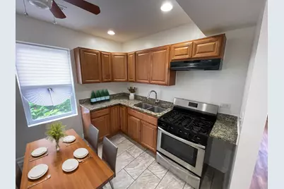 1320 W 57th Street #2, Chicago, IL 60636 - Photo 3