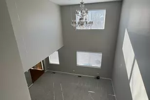 689 E Whispering Oaks Ct, Palatine, IL 60074 - Photo 5