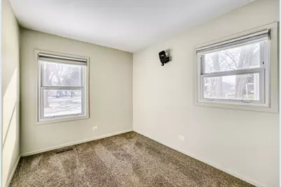 290 Oakwood Drive, Antioch, IL 60002 - Photo 9