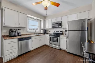 730 Chestnut Ct, Algonquin, IL 60102 - Photo 23