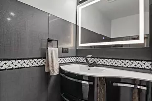 1192 Clarence Ave, Oak Park, IL 60304 - Photo 15