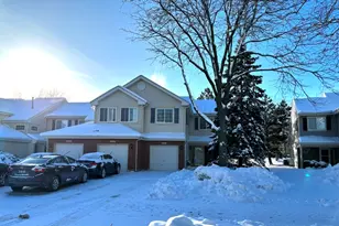 2711 Odlum Dr, Schaumburg, IL 60194 - Photo 3