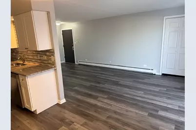 110 W 66th Street #5, Westmont, IL 60559 - Photo 5